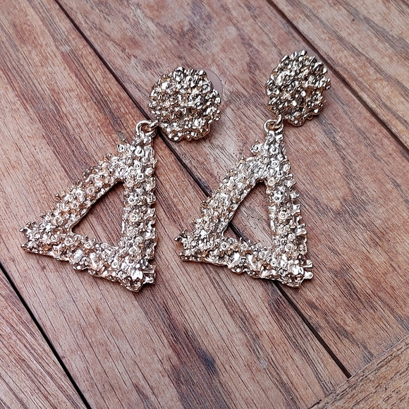 Triangular Exclamatory Earrings! - Picture 1 of 3